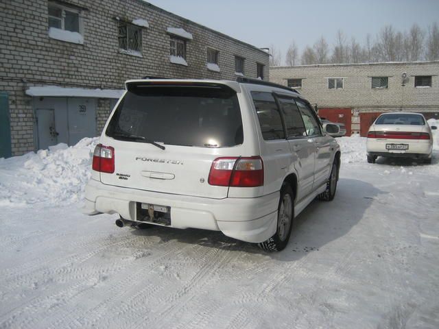 2000 Subaru Forester