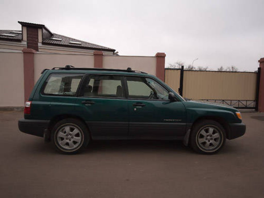 2000 Subaru Forester