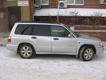 2000 Forester