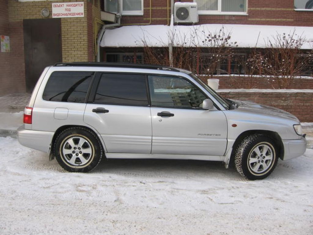 2000 Subaru Forester