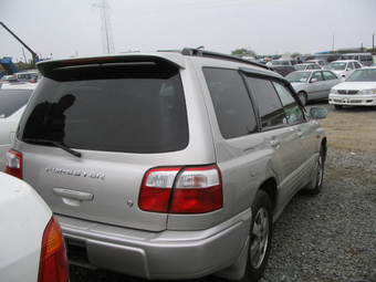 2000 Subaru Forester Photos