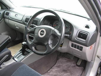2000 Subaru Forester Photos