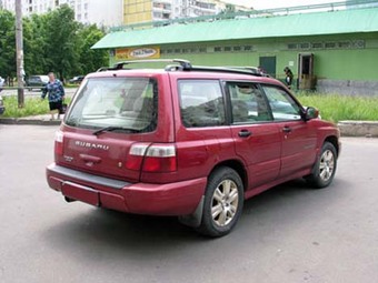 2000 Subaru Forester Pictures