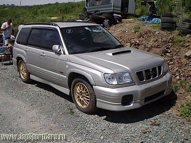 2000 Subaru Forester Pictures