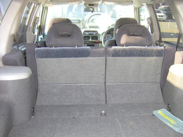 2000 Subaru Forester Photos