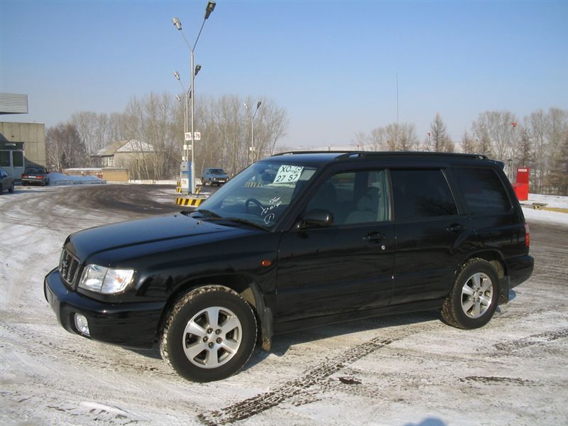 2000 Subaru Forester Pictures