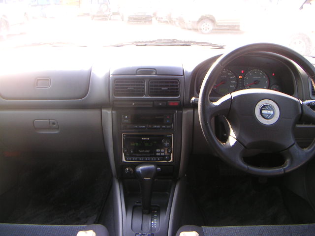 2000 Subaru Forester Pictures