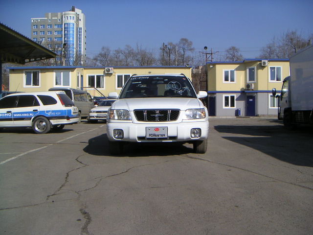 2000 Subaru Forester Pictures