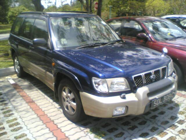 2000 Subaru Forester Photos