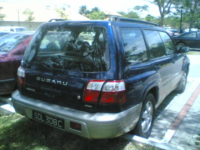 2000 Subaru Forester Photos