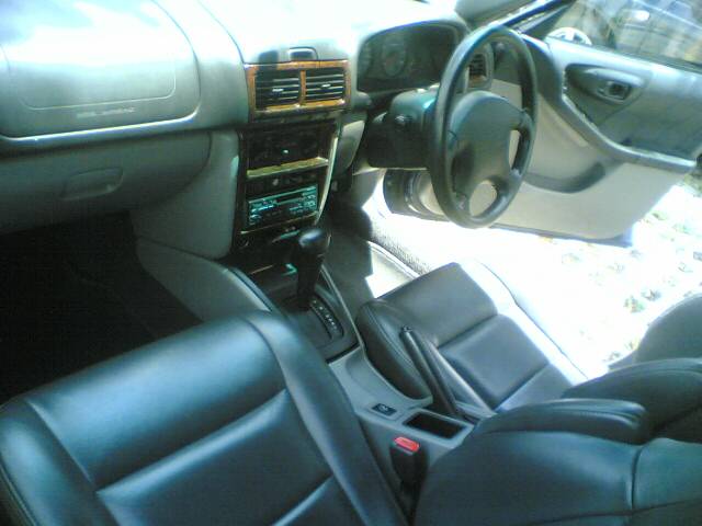 2000 Subaru Forester Pictures