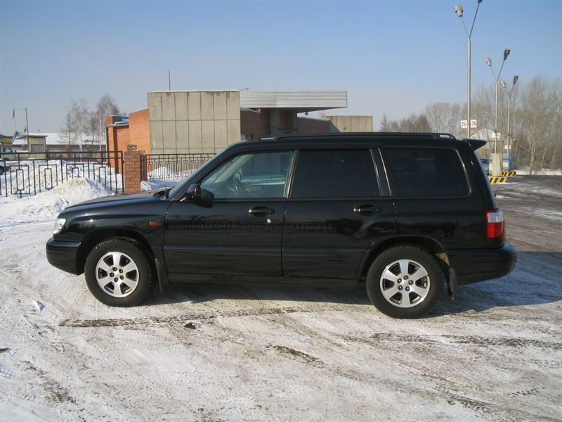 2000 Subaru Forester Pics
