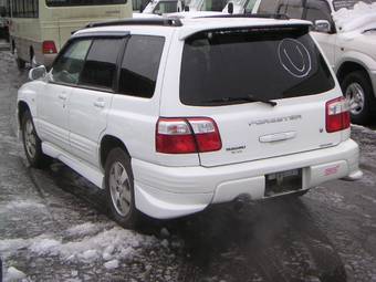 2000 Subaru Forester Pictures