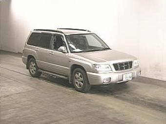 2000 Subaru Forester Photos