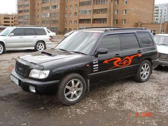 2000 Subaru Forester Pictures