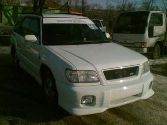 2000 Subaru Forester Pictures