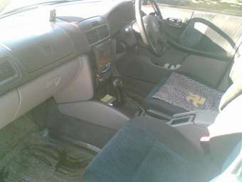 2000 Subaru Forester Images