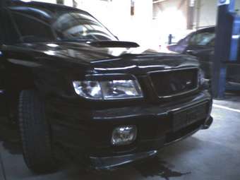 2000 Subaru Forester Photos