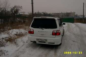 2000 Subaru Forester Photos