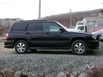2000 Subaru Forester Pictures