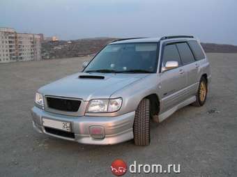 2000 Subaru Forester Photos