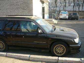 2000 Subaru Forester Pictures