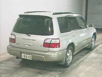 2000 Subaru Forester Pictures