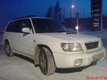 2000 Subaru Forester Pictures