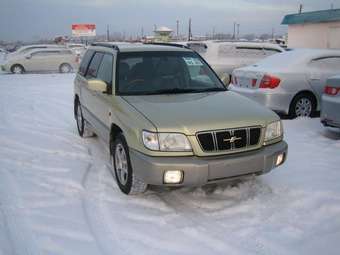 2000 Subaru Forester Pictures