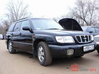 2000 Subaru Forester Photos