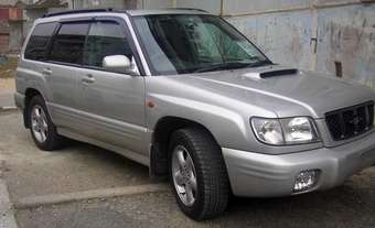 2000 Subaru Forester Pics