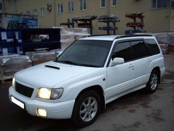 2000 Subaru Forester Pictures