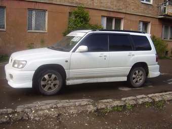 2000 Subaru Forester Pics