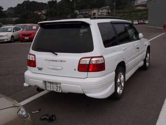 2000 Subaru Forester Images
