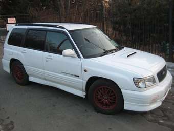 2000 Subaru Forester Pictures