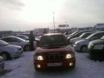 2000 Subaru Forester Images