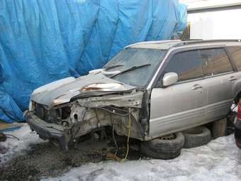 2000 Subaru Forester Photos