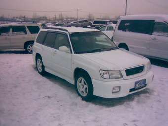 2000 Subaru Forester Pictures