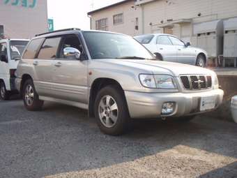 2000 Subaru Forester Pics