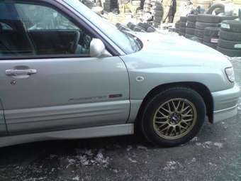 2000 Subaru Forester Pictures