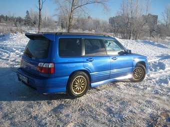 2000 Subaru Forester Pictures