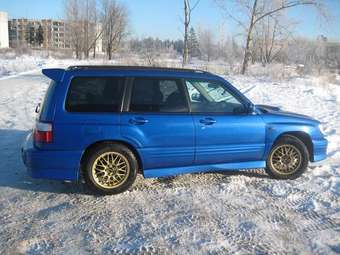 2000 Subaru Forester Photos