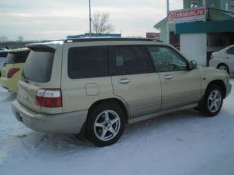 2000 Subaru Forester Photos