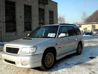 2000 Subaru Forester Pictures