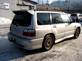 2000 Subaru Forester Photos