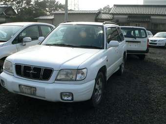2000 Subaru Forester Pictures