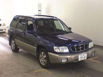 2000 Subaru Forester Pictures