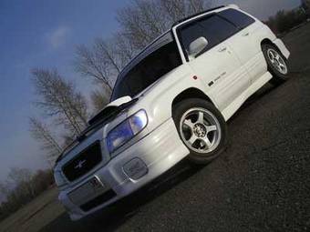 2000 Subaru Forester Pictures