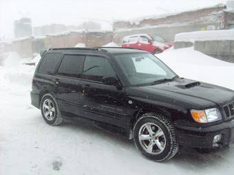 2000 Subaru Forester Pictures
