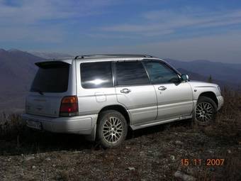 2000 Subaru Forester Pictures